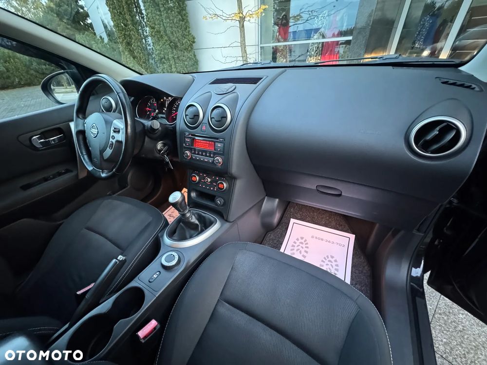 Nissan Qashqai 2.0 4x4 Tekna - 5