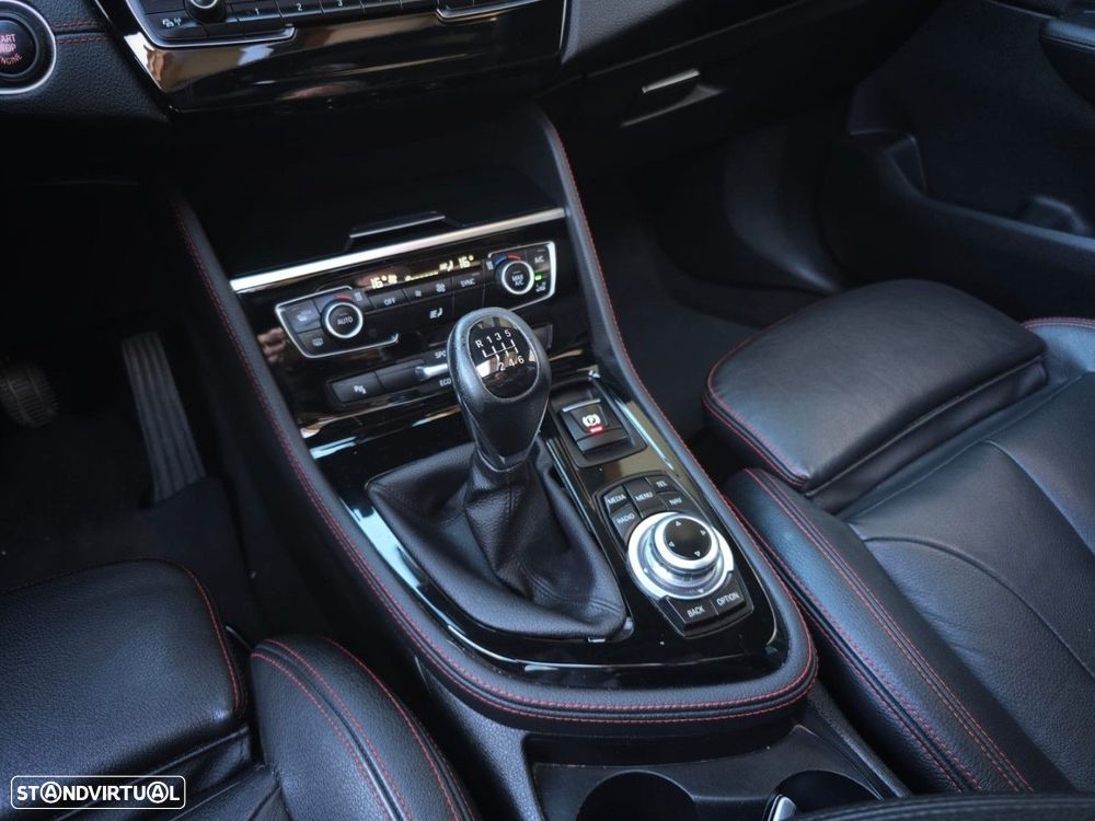 BMW 216 Active Tourer d Sport Line - 23