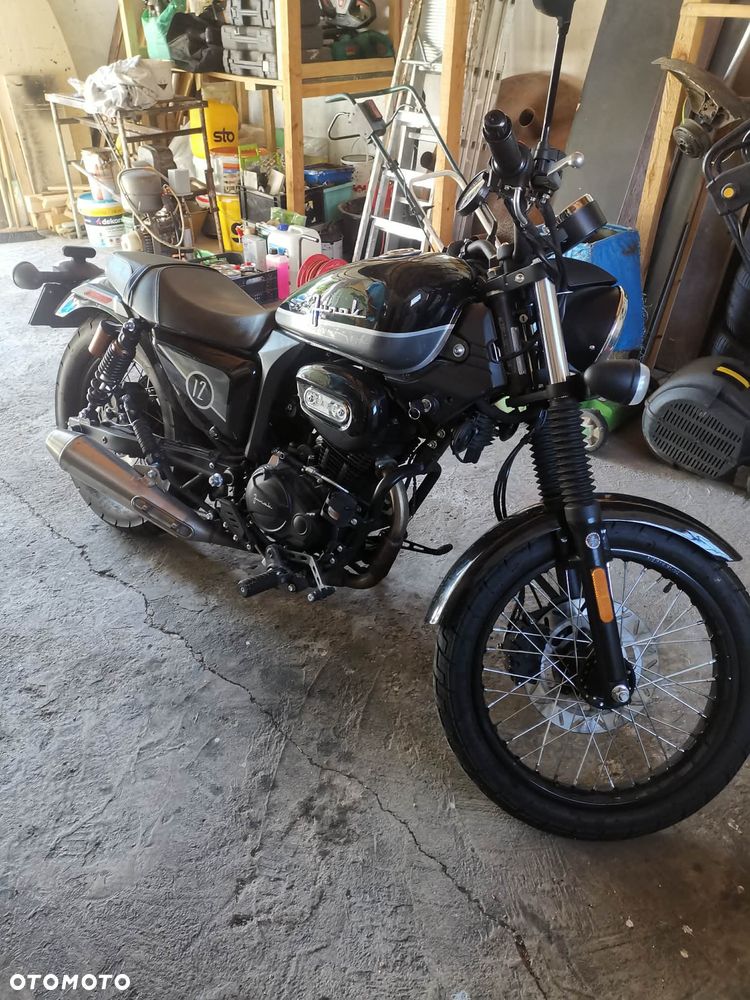 Junak M12 - 1