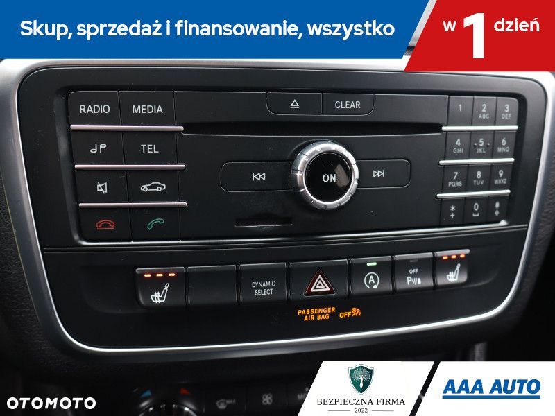 Mercedes-Benz GLA - 17