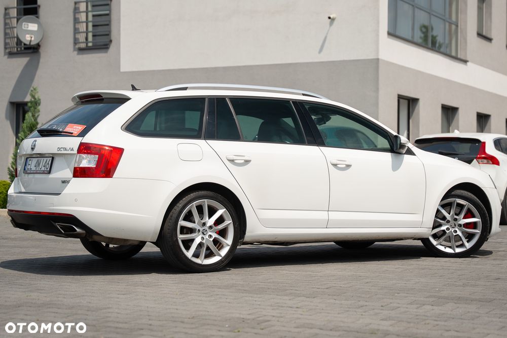 Skoda Octavia 2.0 TSI RS 230 - 13