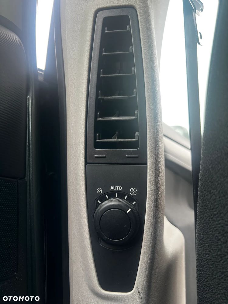 Citroën C4 Picasso 1.6 HDi Attraction - 31