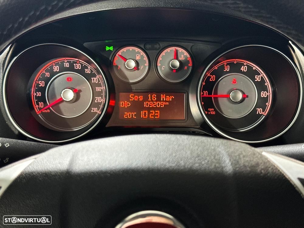 Fiat Punto 1.2 Lounge Start&Stop - 35