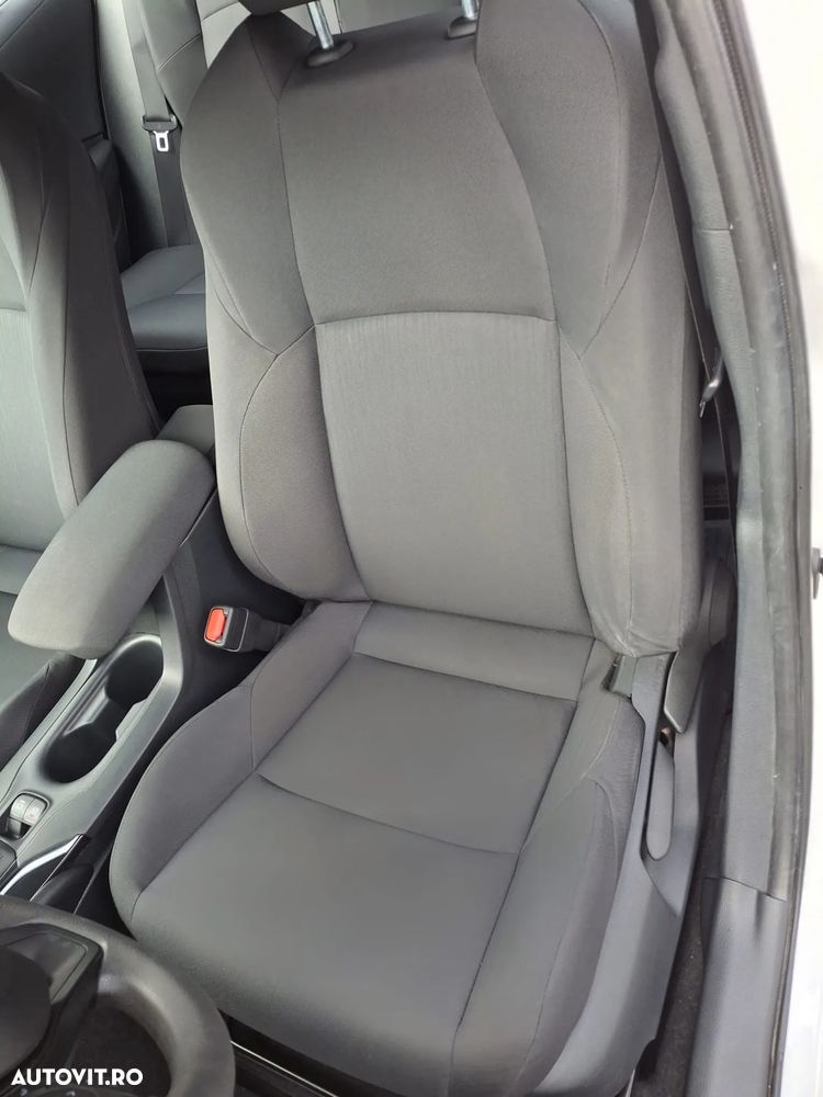 Toyota Corolla 1.8 HSD Eco - 11