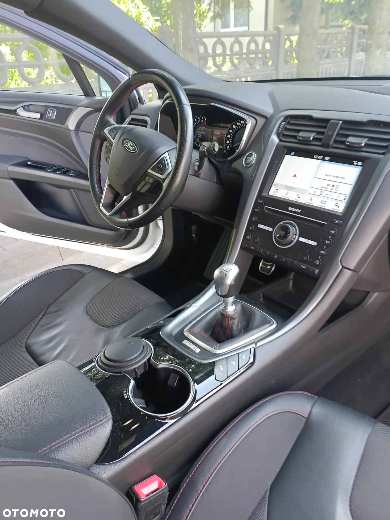 Ford Mondeo 1.5 EcoBoost ST-Line X - 8