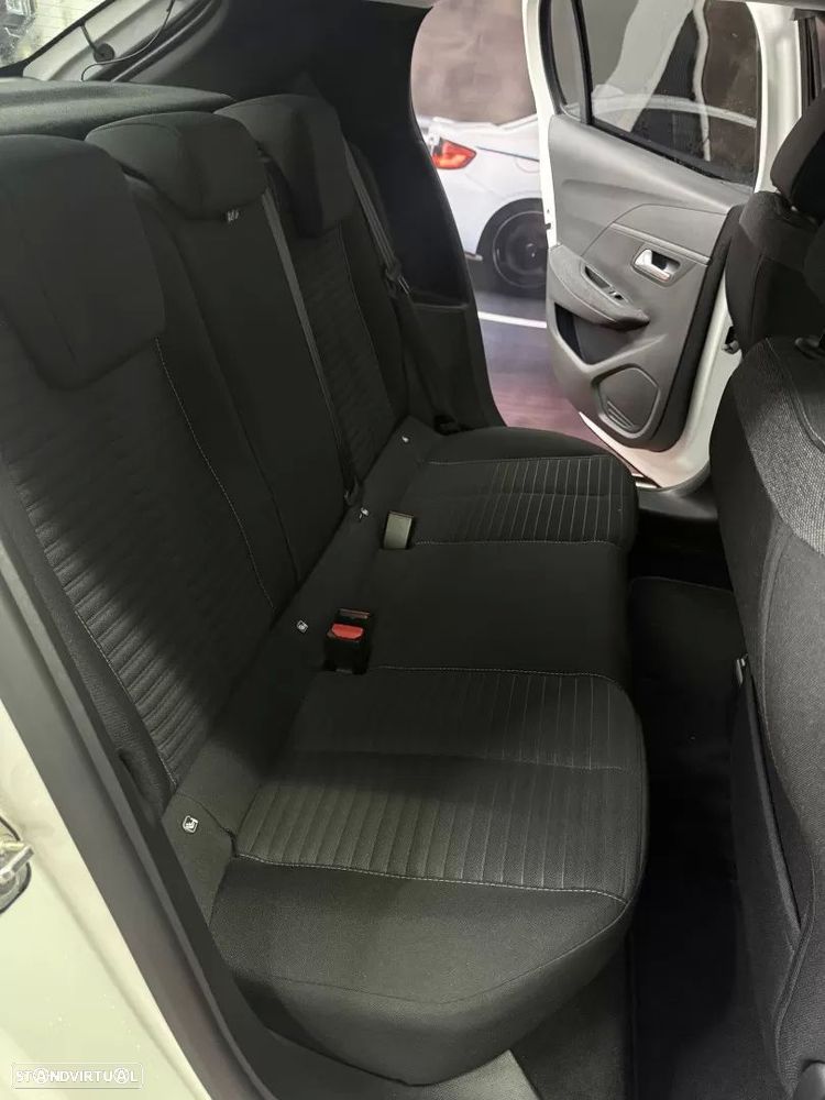 Peugeot e-208 Style - 8