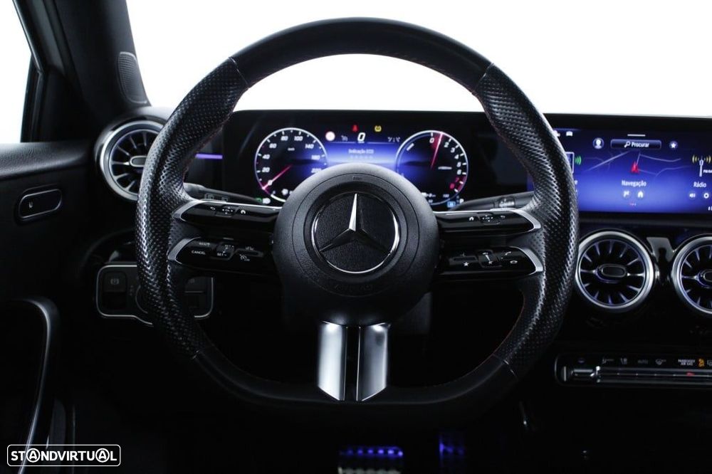 Mercedes-Benz A 250 e - 20