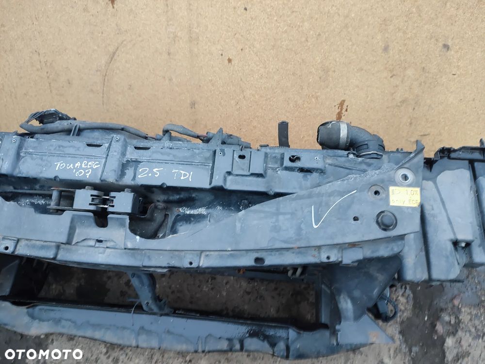 VW Touareg I 1 7L wzmocnienie pas komplet 2.5 TDI - 7