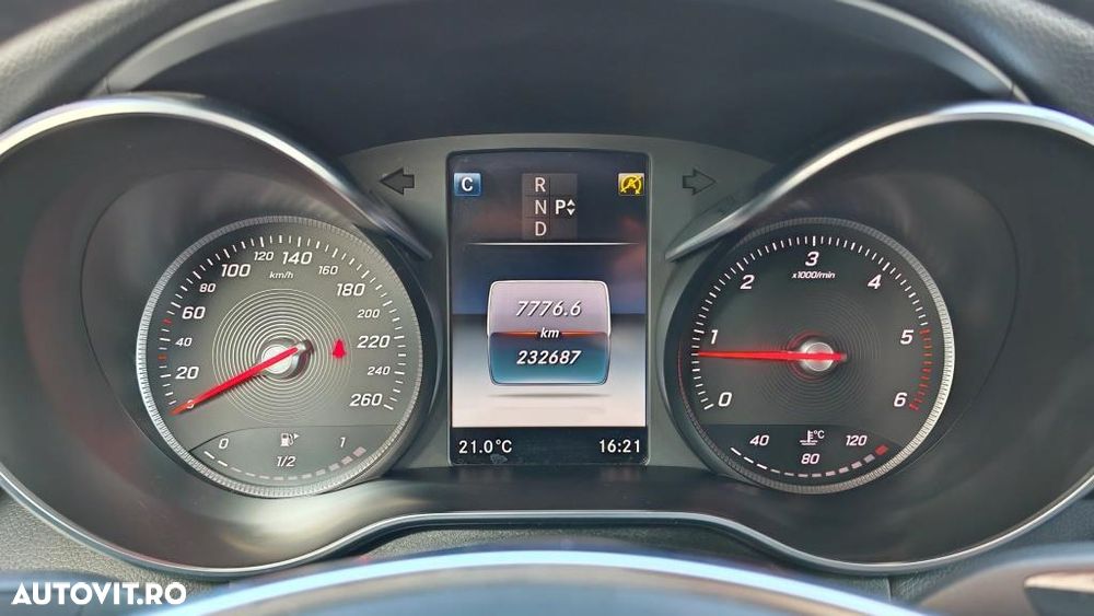 Mercedes-Benz GLC 220 d 4MATIC 9G-TRONIC Exclusive - 29