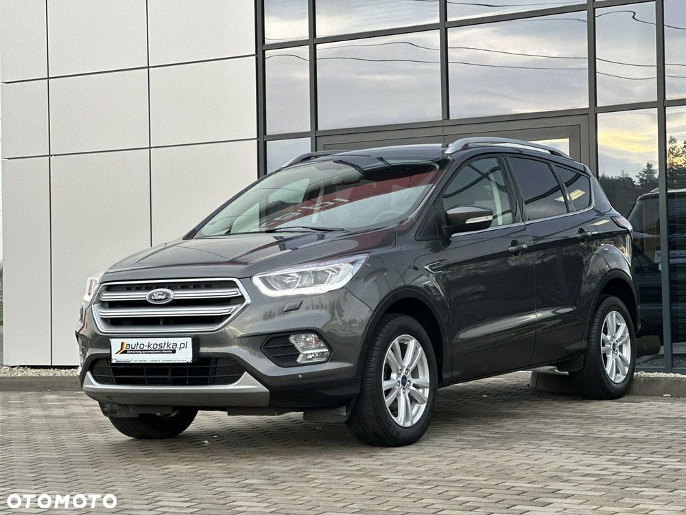 Ford Kuga 1.5 EcoBoost 2x4 Titanium - 4