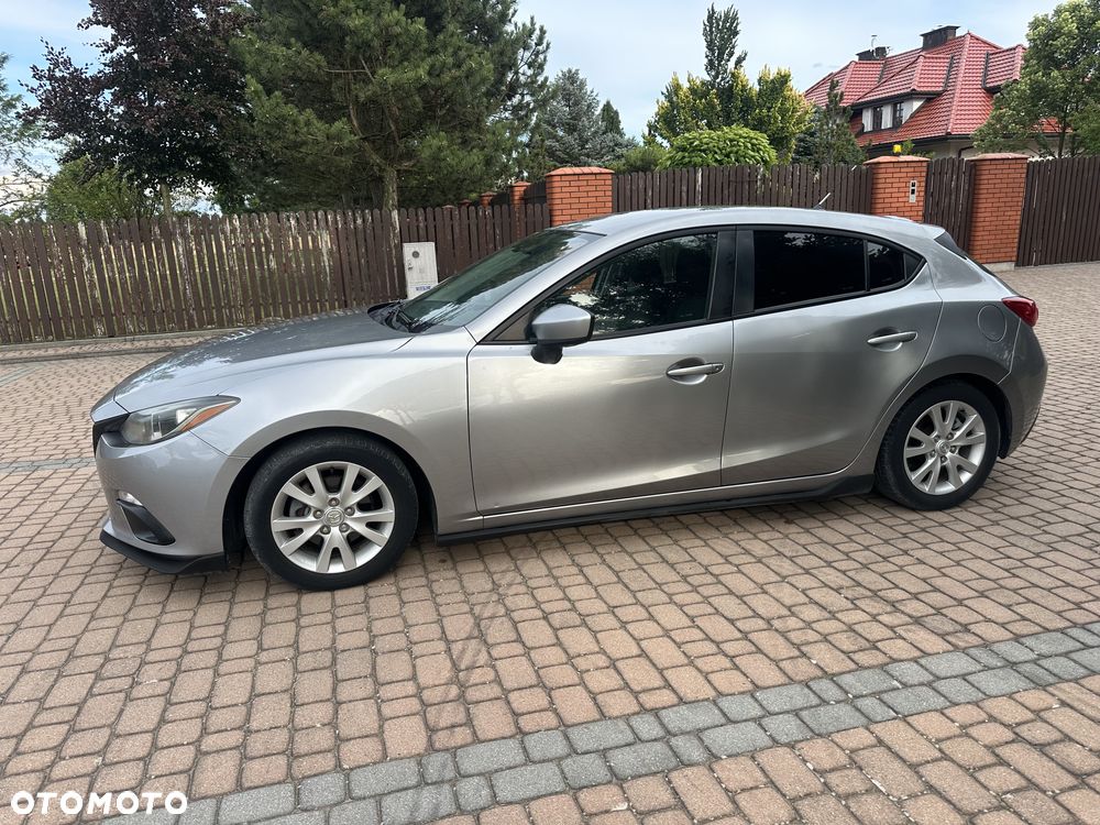 Mazda 3 - 15