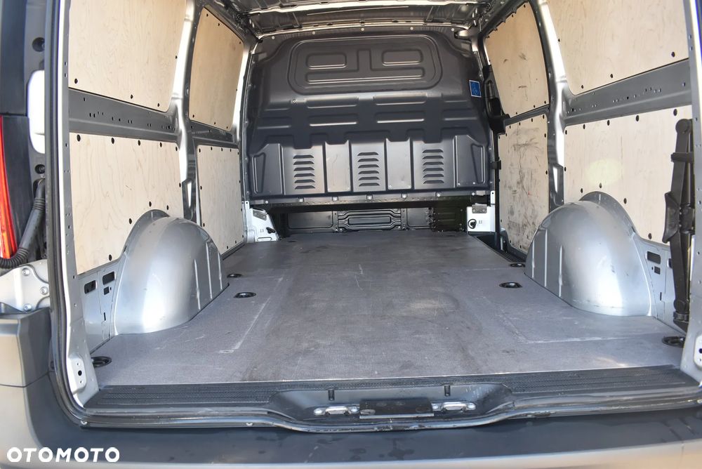 Mercedes-Benz VITO 116 CDI - 12