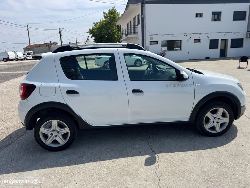 Dacia Sandero 0.9 TCe Stepway 124g - 8