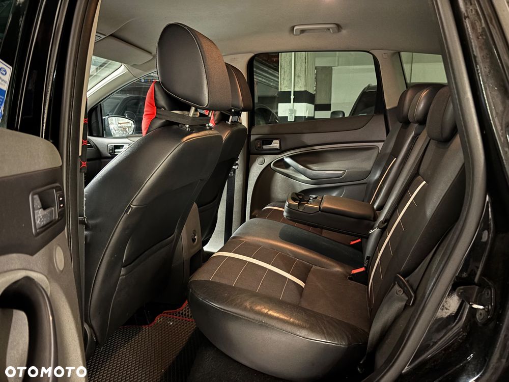 Ford Kuga 2.0 TDCi Titanium - 11