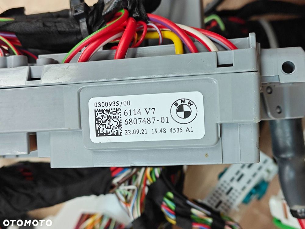 ORG WIĄZKA INSTALACJA WNĘTRZA KABINY M-PAKIET X-DRIVE BMW G26 6807487 34km - 7