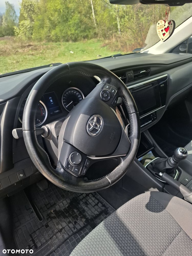 Toyota Corolla 1.6 Premium - 14