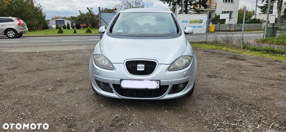 Seat Altea XL 2.0 TDI DPF DSG Stylance - 2