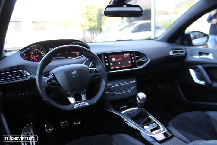 Peugeot 308 PureTech 263 Stop & Start GTi by Sport - 34