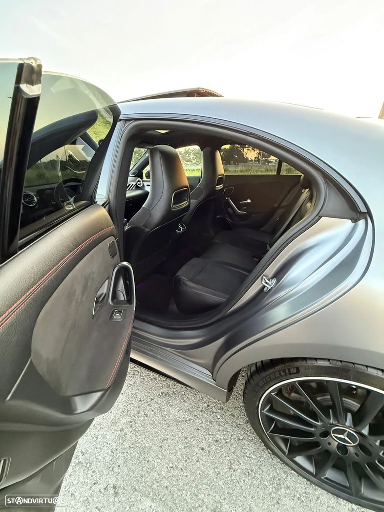 Mercedes-Benz CLA 35 AMG 4Matic Speedshift 8G-DCT Line Advanced Plus - 13