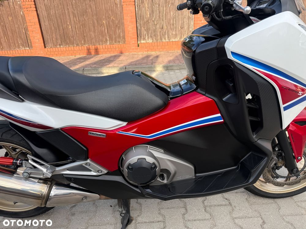 Honda NC - 10