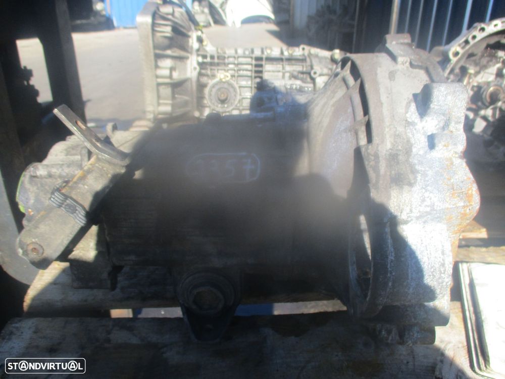 Caixa Velocidades DGH14117 149 SEAT IBIZA 2 6K1 1994 1.9D 68CV 3P PRETO DIESEL - 2