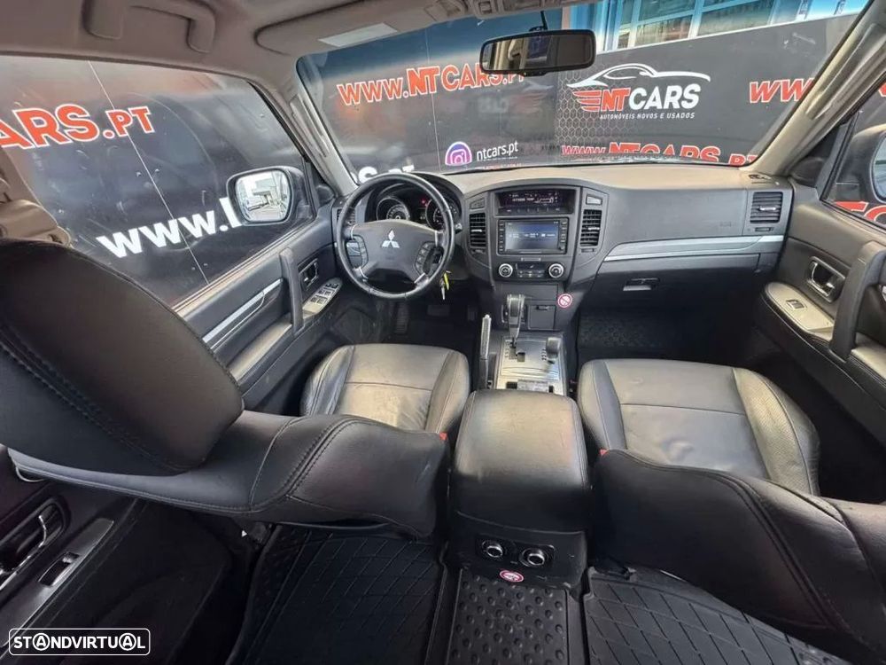 Mitsubishi Pajero 3.2 DI-D Auto Instyle - 11
