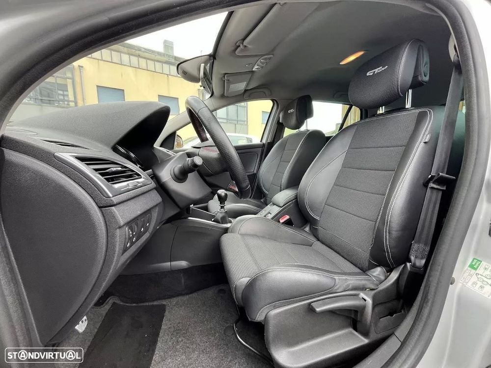 Renault Mégane Sport Tourer 1.5 dCi GT Line SS - 22