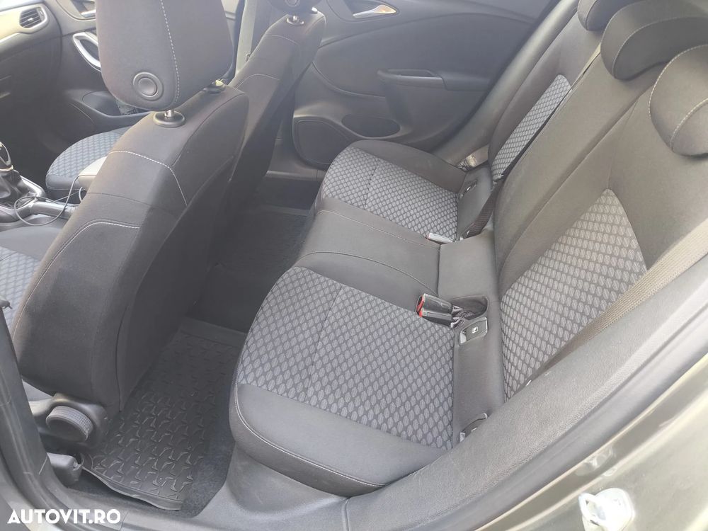 Opel Astra 1.2 Turbo Start/Stop - 6