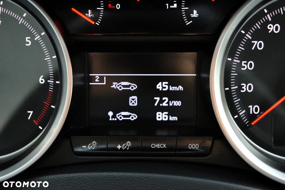 Peugeot 508 1.6 e-THP Allure S&S - 39