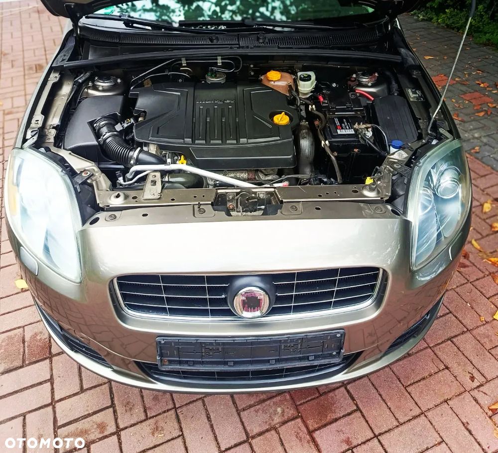 Fiat Croma 1.9 Multijet 16V DPF Emotion - 22
