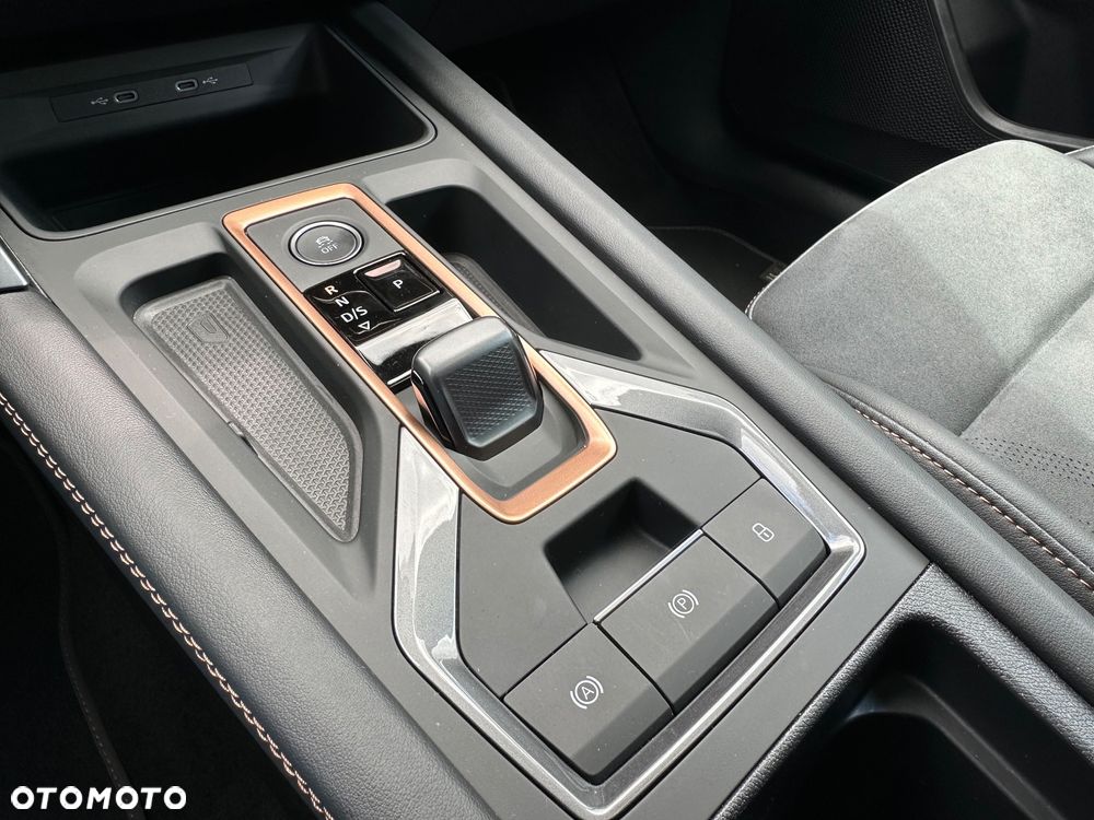 Cupra Formentor 2.0 TSI 4Drive DSG VZ - 33