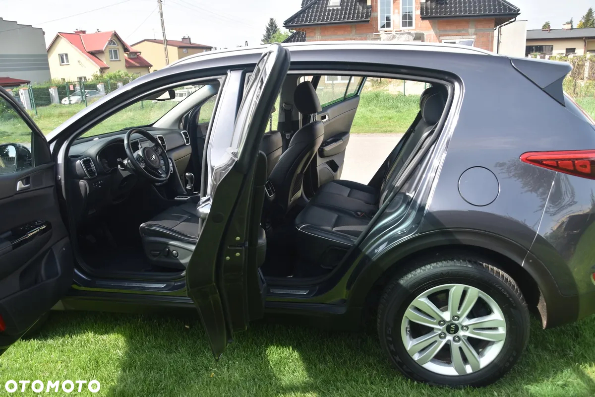 Kia Sportage 1.6 GDI L Business Line Plus 2WD - 17