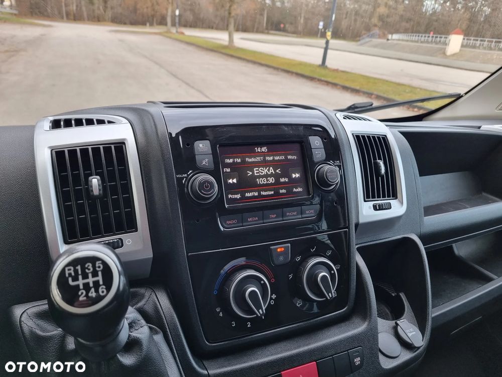 Fiat Ducato 2.3 Multijet 140 KM 6-cio Osobowy L3H2 Brygadowy - 13