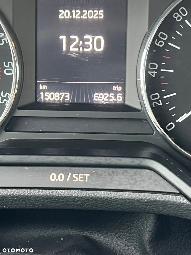 Skoda Octavia 1.6 TDI 4x4 Ambition - 17