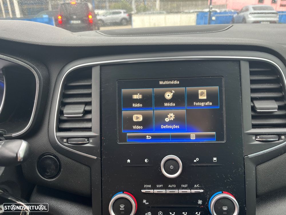 Renault Mégane Sport Tourer 1.5 dCi Zen - 33