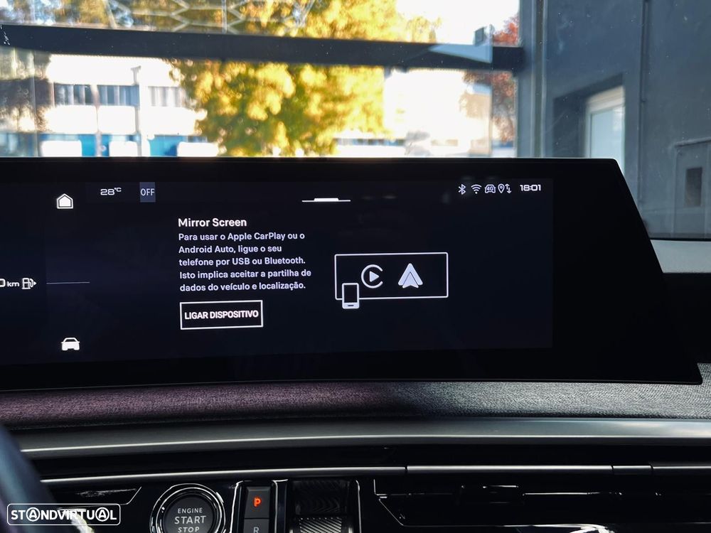 Peugeot 5008 1.2 Hybrid Allure e-DCS6 - 31