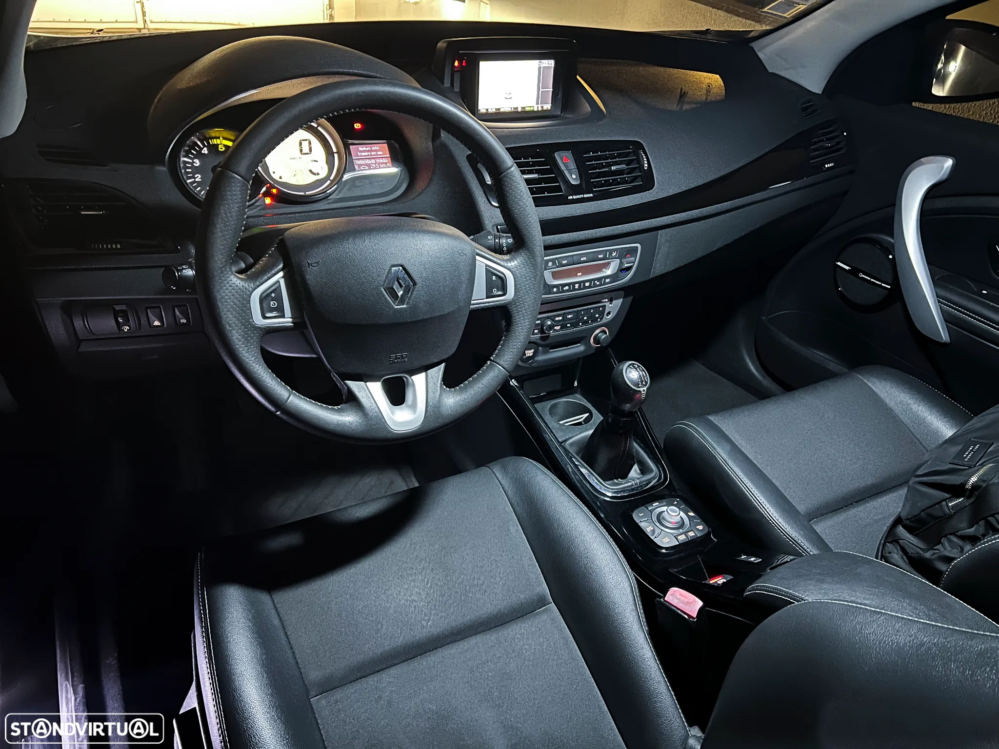 Renault Mégane Coupe 1.6 dCi Bose Edition SS - 17