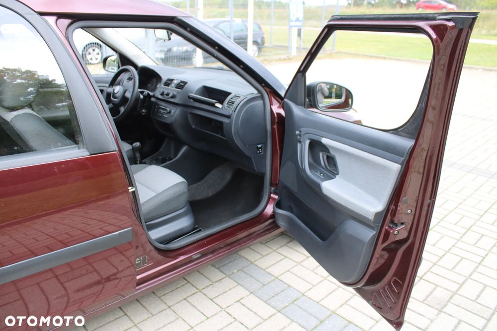 Skoda Roomster - 22