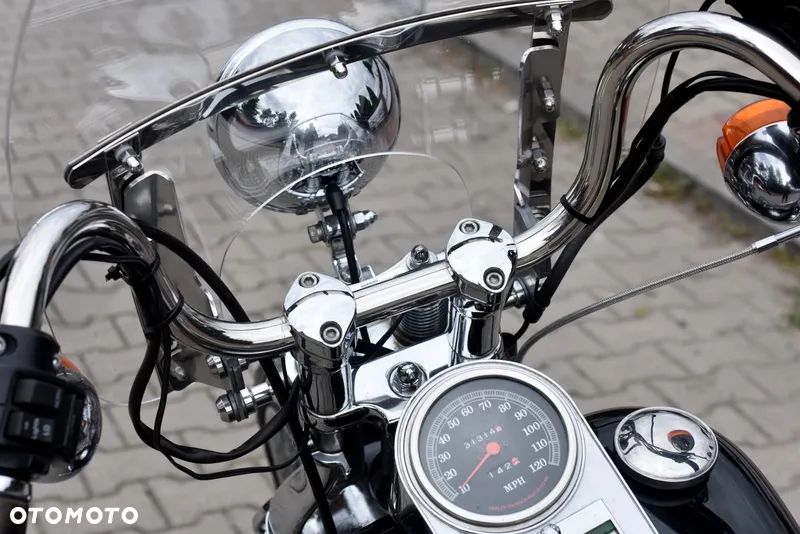 Harley-Davidson Softail Springer Classic - 34