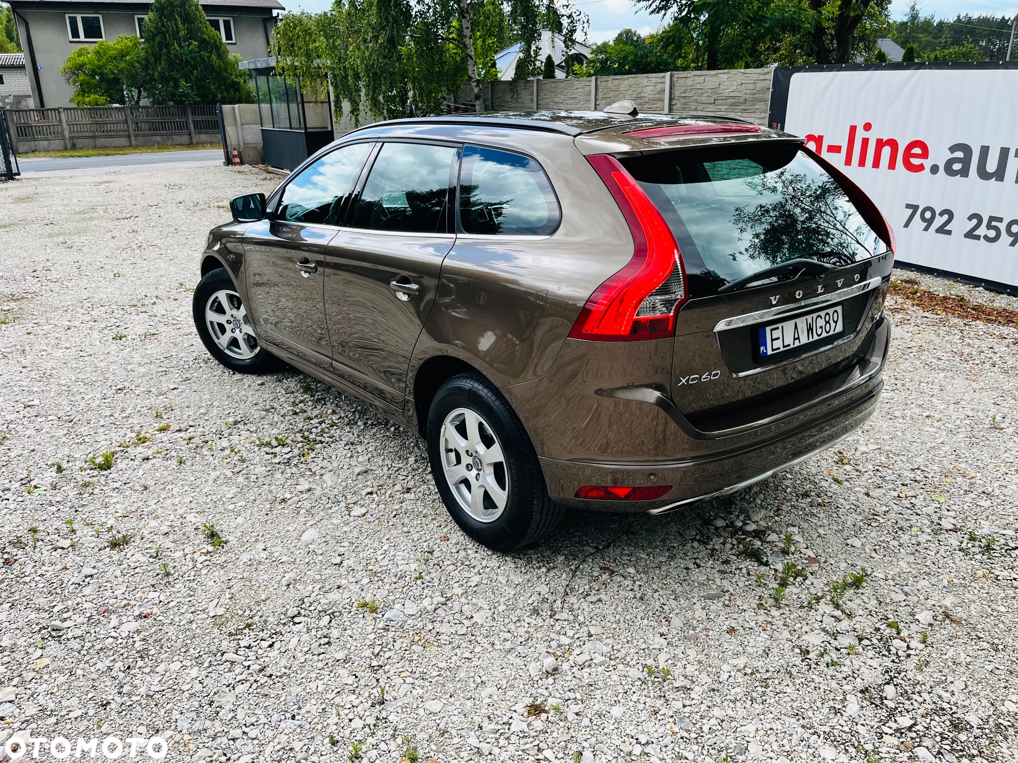 Volvo XC 60 D4 Momentum - 8