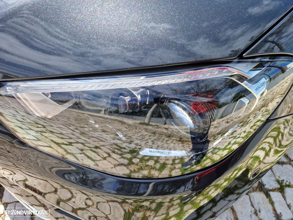 Mercedes-Benz E 300 de 4Matic T 9G-TRONIC AMG Line - 53