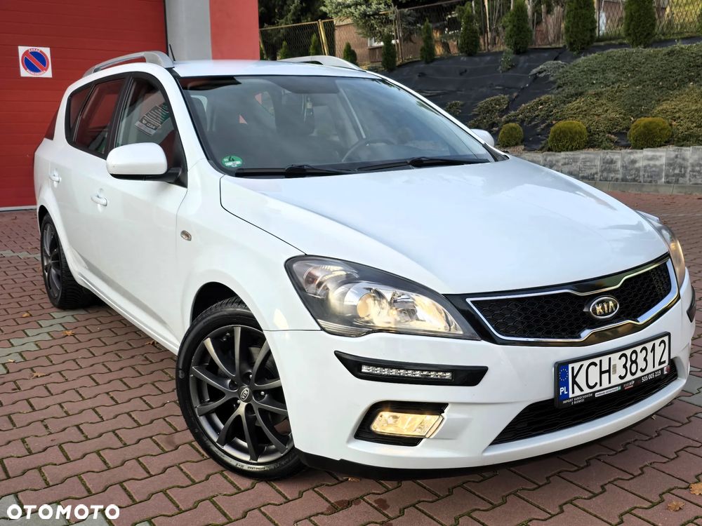 Kia Ceed 1.6 CVVT LX - 1