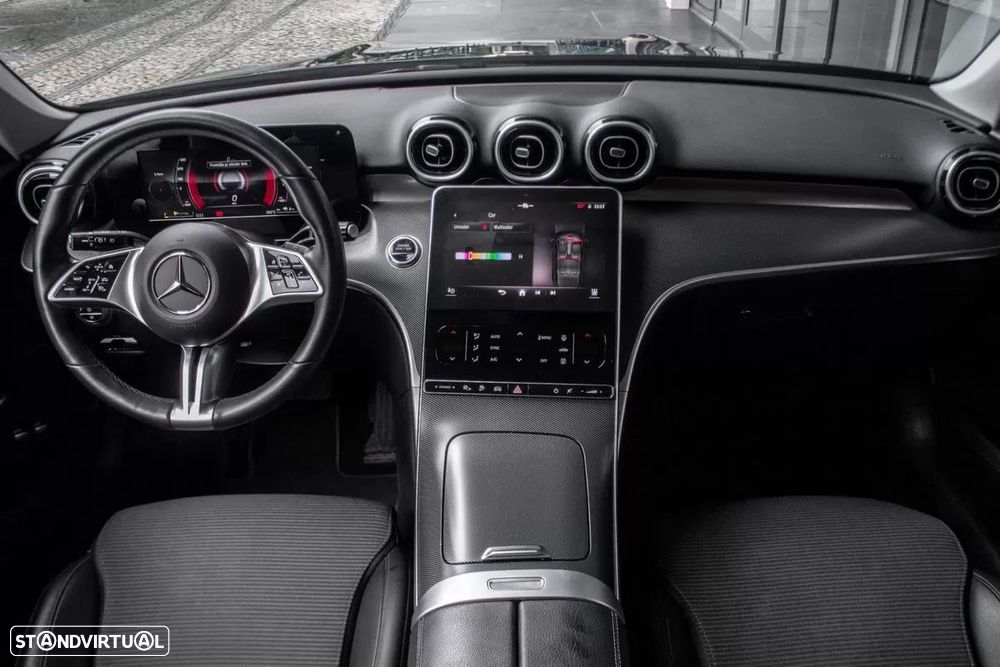 Mercedes-Benz C 300 e Avantgarde - 34