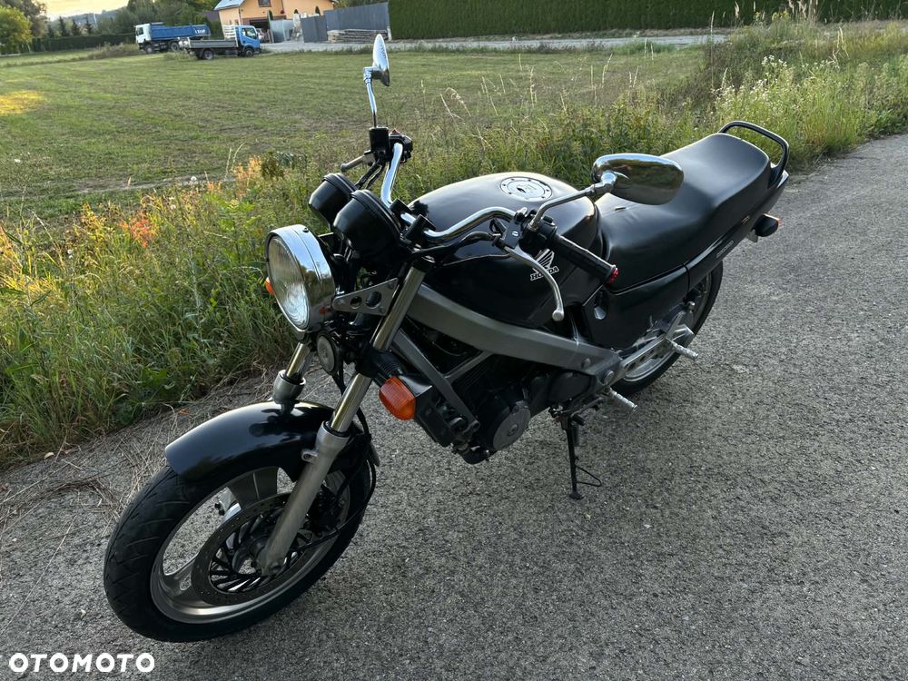 Honda NTV - 9