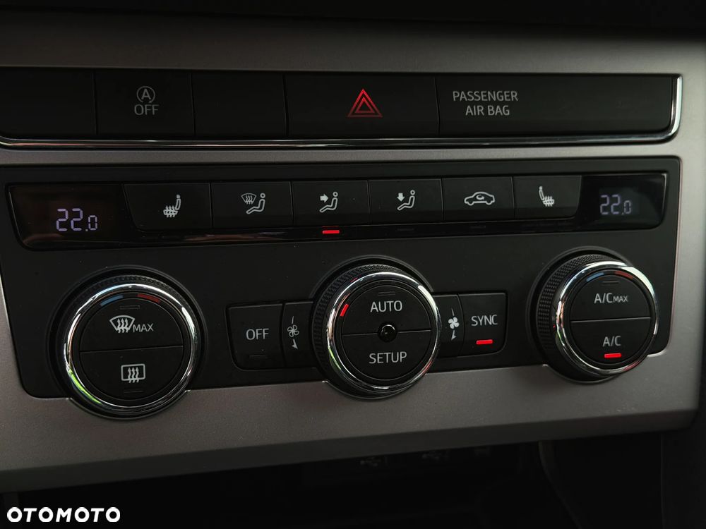 Seat Leon 2.0 TDI Xcellence S&S DSG - 31