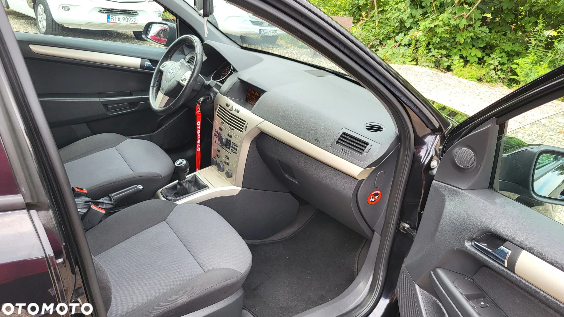 Opel Astra 1.4 Caravan - 26