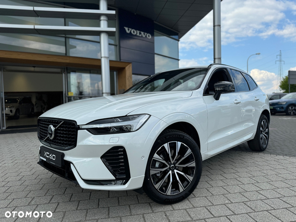 Volvo XC 60 B5 B AWD Plus Dark