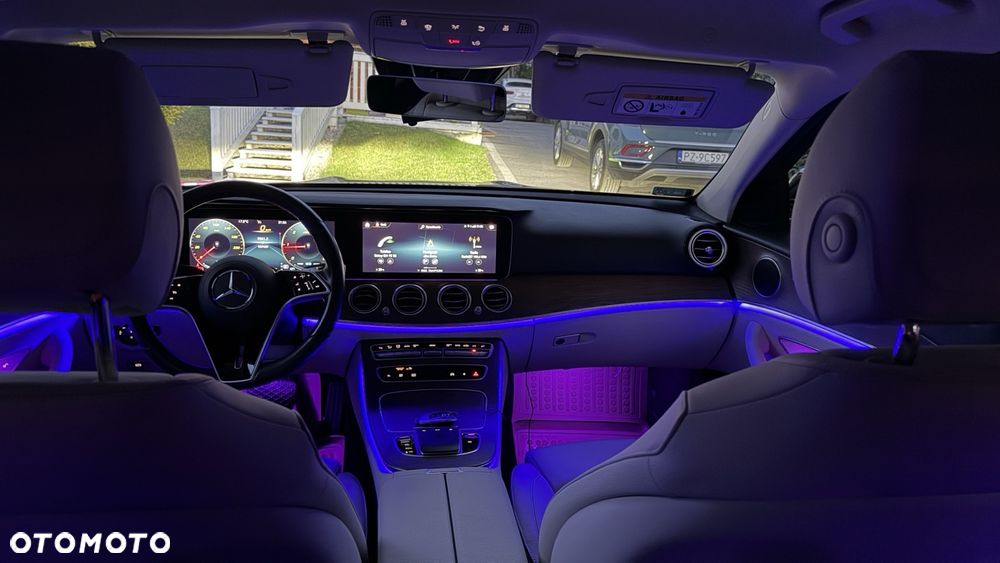 Mercedes-Benz Klasa E 220 d Exclusive - 25