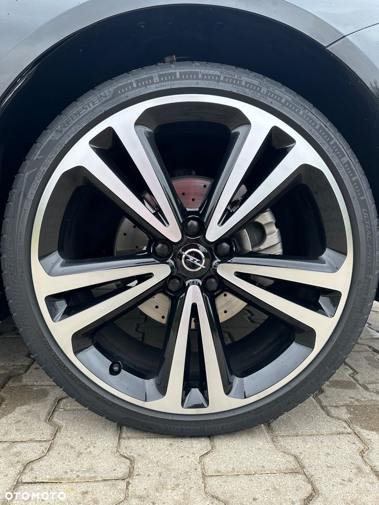 Opel Insignia 1.5 T Elite S&S - 12