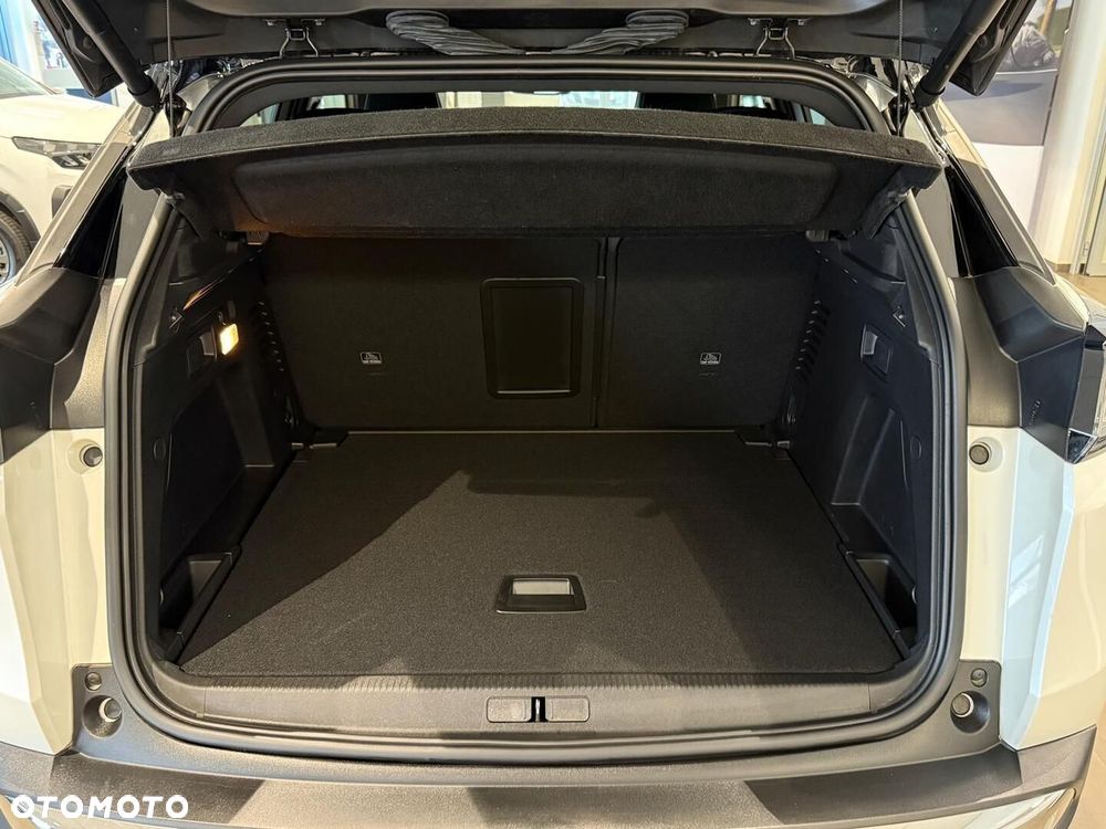 Peugeot 3008 1.2 PureTech GPF Allure S&S EAT8 - 20